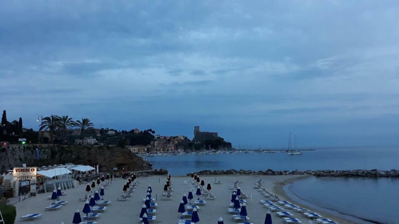 Appartamento Il Golfo Dei Poeti E 5 Terre A 2 Passi La Spezia Dış mekan fotoğraf